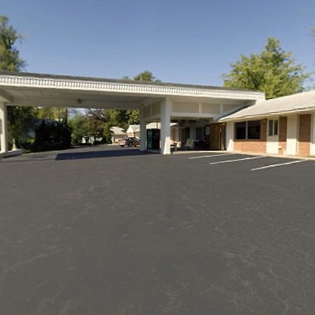 Econo Lodge Oskaloosa Zewnętrze zdjęcie