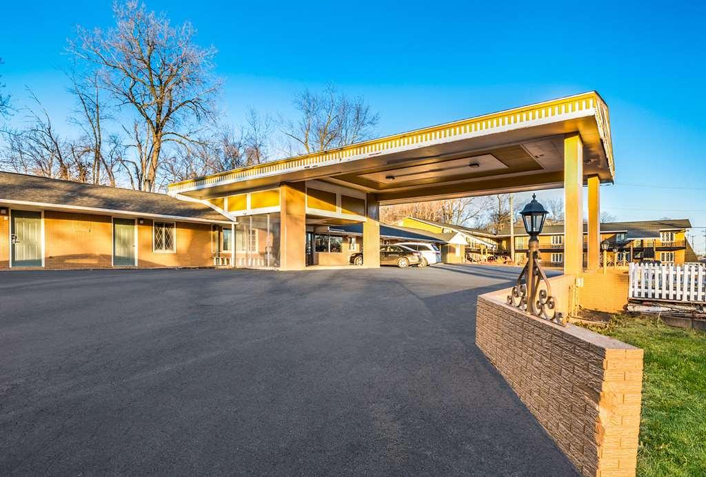 Econo Lodge Oskaloosa Zewnętrze zdjęcie